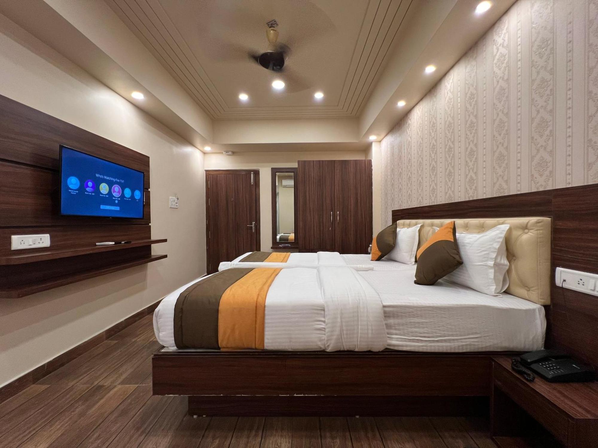 Grand Falcon Electronic City Kammasandra 外观 照片